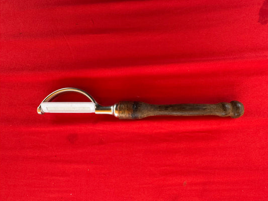 Vegetable Peeler
