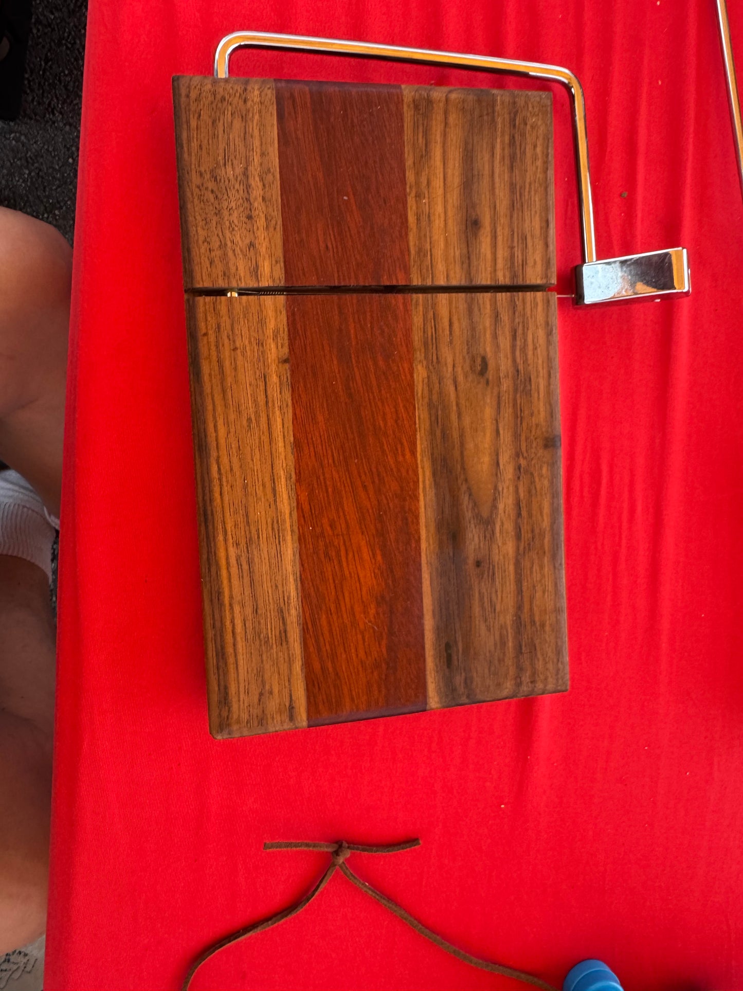 Cheese cutter (Walnut with bloodwood)
